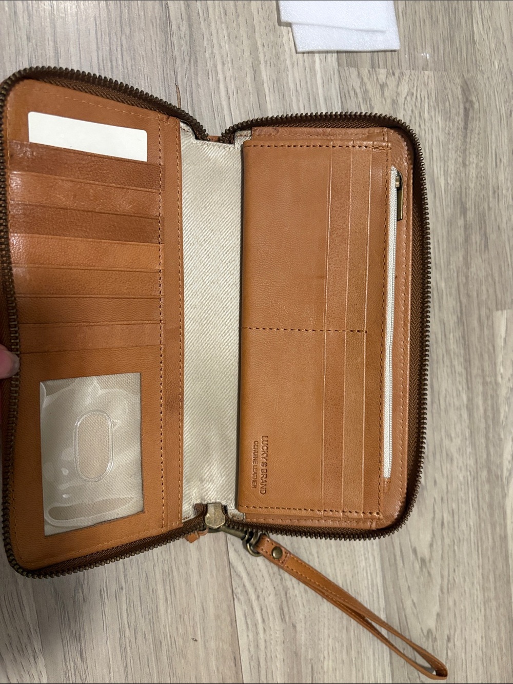 Lucky Brand Leather Wristlet Wallet - Tan Brown - Picture 4 of 5
